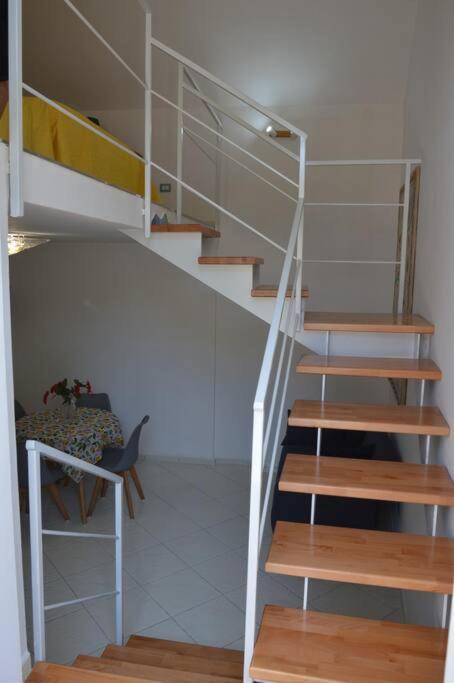 Casa Sorrentina Holiday วีโกเอเกวนเซ ภายนอก รูปภาพ